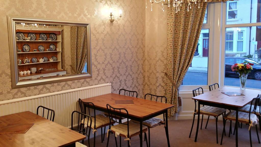 Eden House Bed & Breakfast Blackpool Ngoại thất bức ảnh