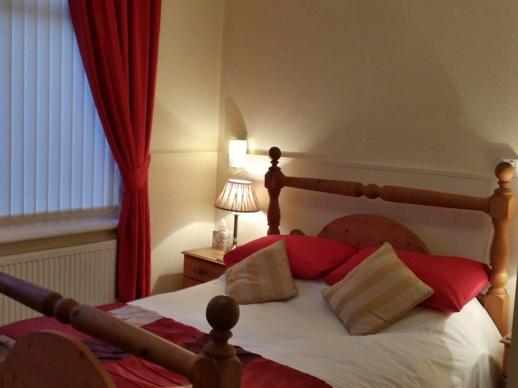 Eden House Bed & Breakfast Blackpool Ngoại thất bức ảnh