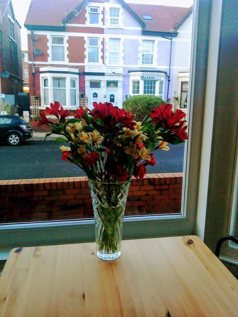 Eden House Bed & Breakfast Blackpool Ngoại thất bức ảnh